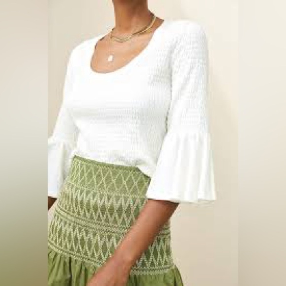 By Anthropologie Smocked Bell-Sleeve Top Cream Size M‎ Cotton Stretch
